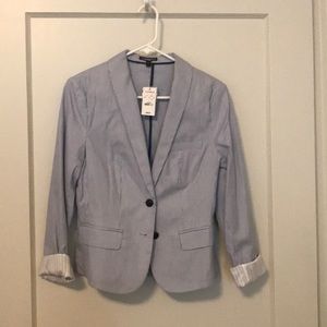 Never worn Express Seersucker Blazer. Size 8
